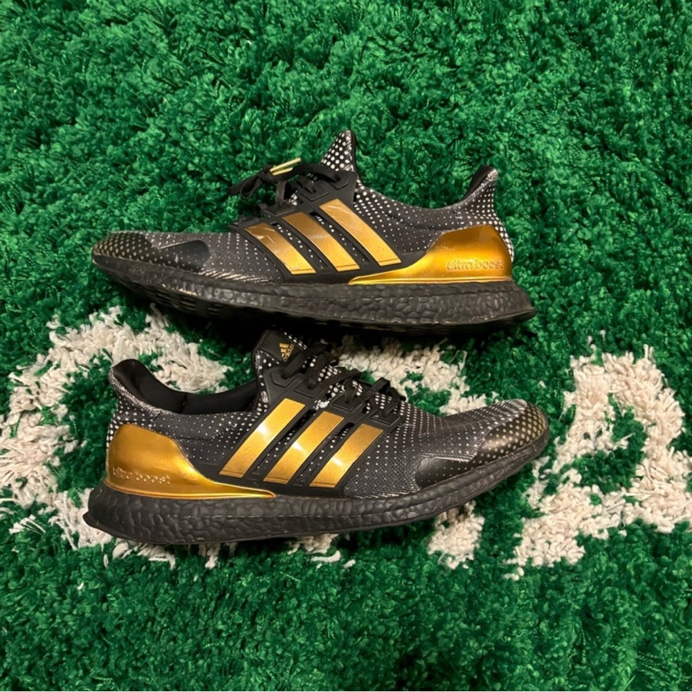 Adidas ultra boast  DNA X “Patrick Mahomes”